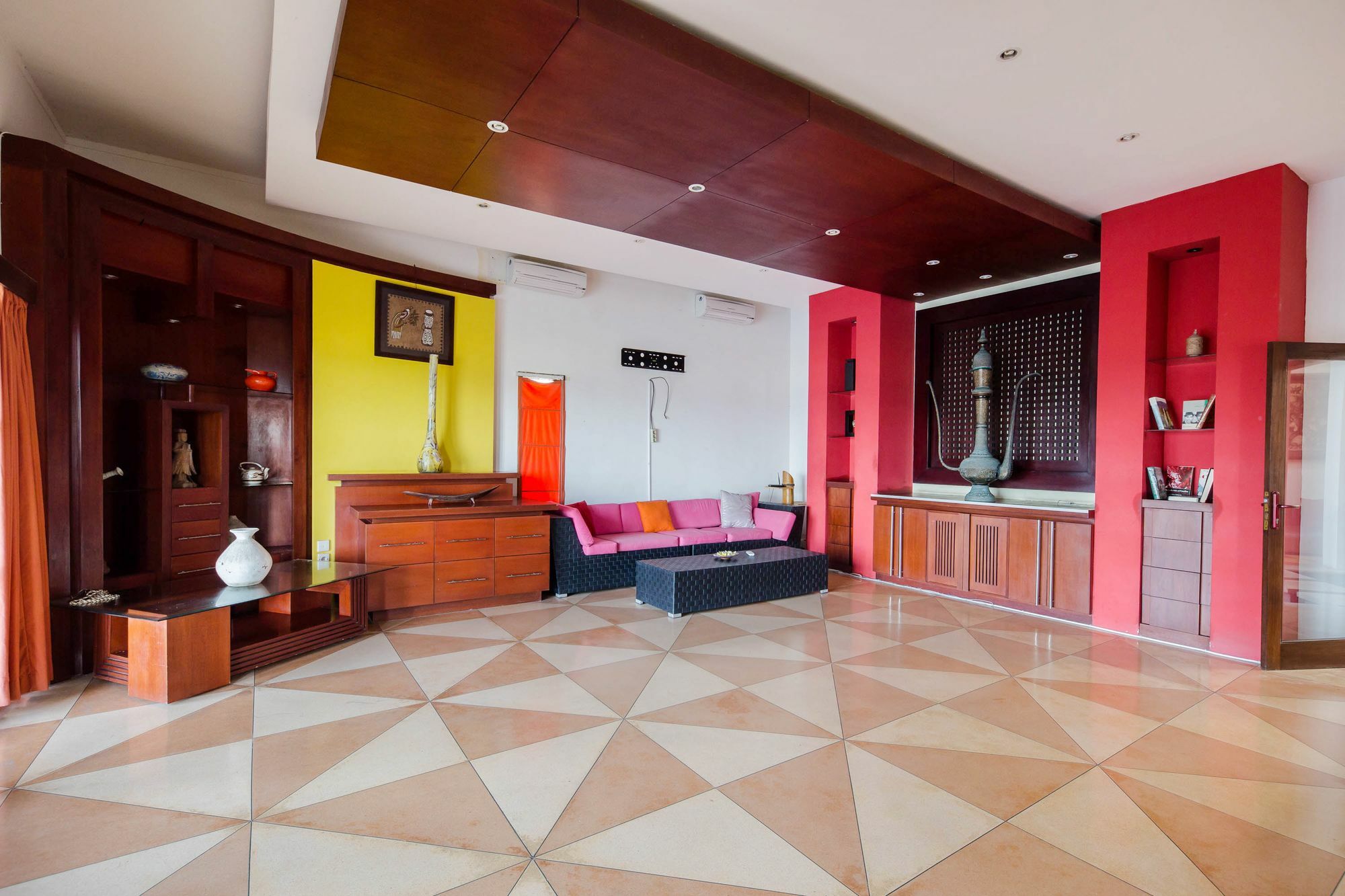 Suarti Resort, Villas & Gallery Ketewel Luaran gambar
